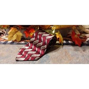 Neck Tie Zylos George Machado Mens 100% imported Silk Red Beige Geometric